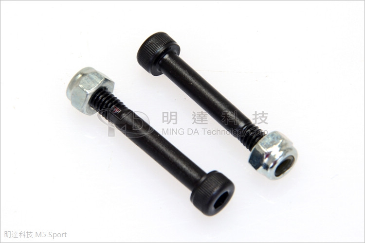 4*27 Screw-0